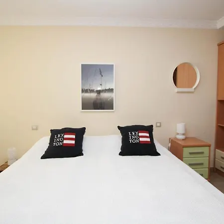 Atico En El Centro Con Terraza Apartamento *
